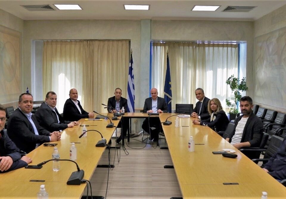 φωτογραφία του ΔΣ της ΑΝΟΡΑΜΘ